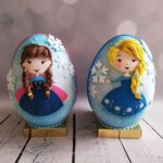 Anna & Elsa Like Their Easter Eggs Frozen