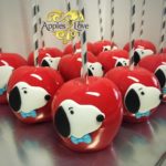 These Snoopy Candy Apples Are So Cute!