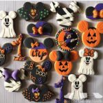 Marvelous Mickey Mouse Halloween Cookies