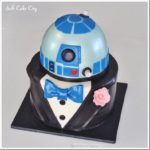 Two Snazzy R2-D2 Groom’s Cakes