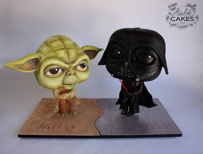 Yoda vs. Darth Vader Cakes