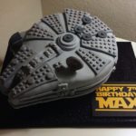 Splendid LEGO Star Wars Millennium Falcon 7th Birthday Cake