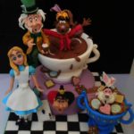 Splendid Alice in Wonderland Teacups Cake