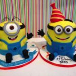 Splendid Minion Cakes