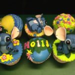 Stellar Stitch Cupcakes