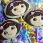 Terrific Dora the Explorer and SpongeBob SquarePants Cookie Pops