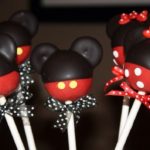 Awesome Mickey and Minnie Mouse Cake Pops