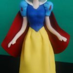 This Snow White Cake Topper Is The Fairest One Of All