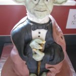 Snazzy Yoda Groom’s Cake