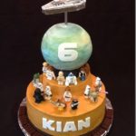 Great LEGO Star Wars Cake