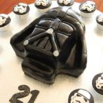 Awesome Star Wars Cake and Cupcakes