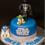 Awesome Star Wars Cake with matching R2-D2 Cookies