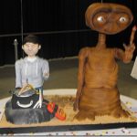 Amazing E.T. The Extra-Terrestrial Cake