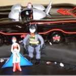 Wonderful Batman and Wonder Woman Wedding Cake