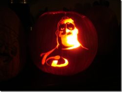 Terrific Disneyland Haunted Mansion Pumpkin Carving Between The Pages Img 5f4fc541c6100 250x188