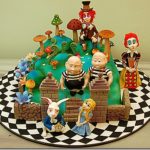 Alice in Wonderland Cake: Tim Burton Style
