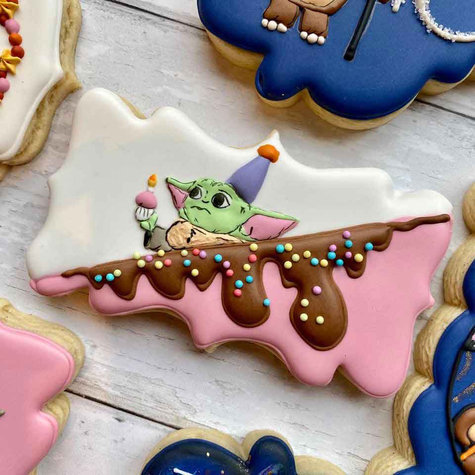 Baby-Yoda-Birthday-Cookies