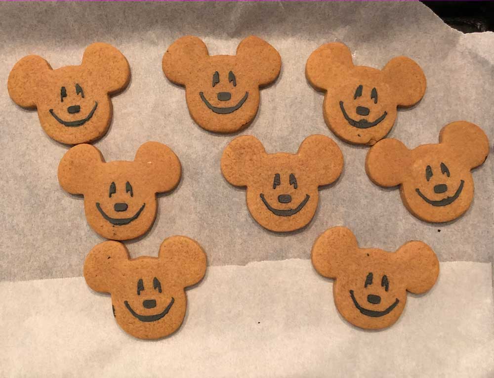 MIckey Mouse Gingerbread cookies