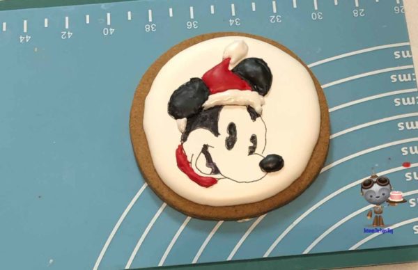 Mickey Christmas cookie