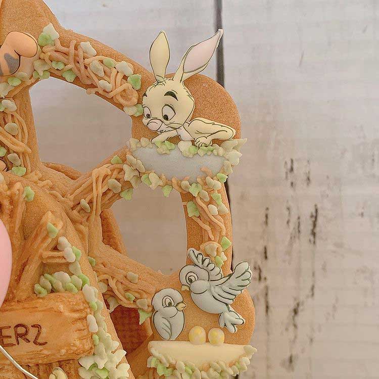 Winnie the Pooh Ferris Wheel Cookie