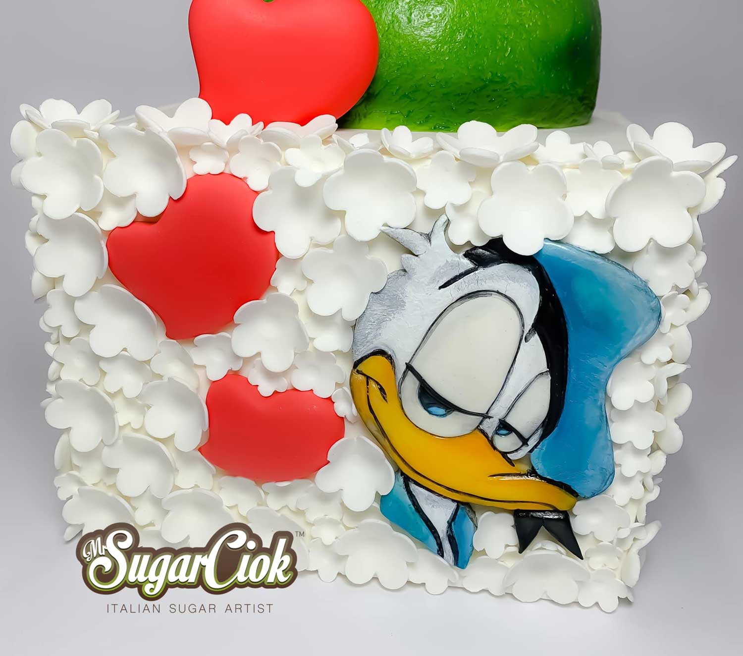 Daisy and Donald Duck Cake
