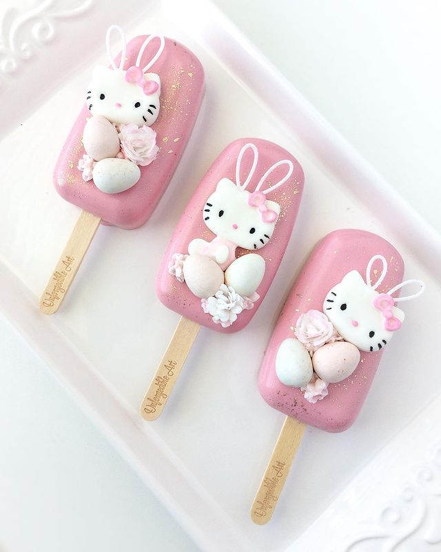 Hello Kitty Easter Cakesicle