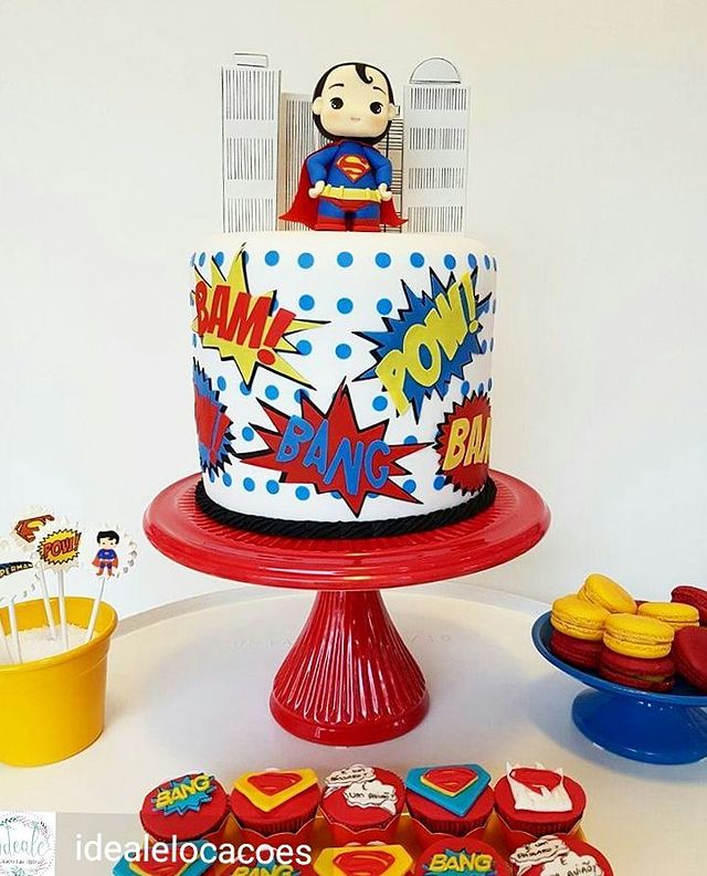 Superman Birthday Cake