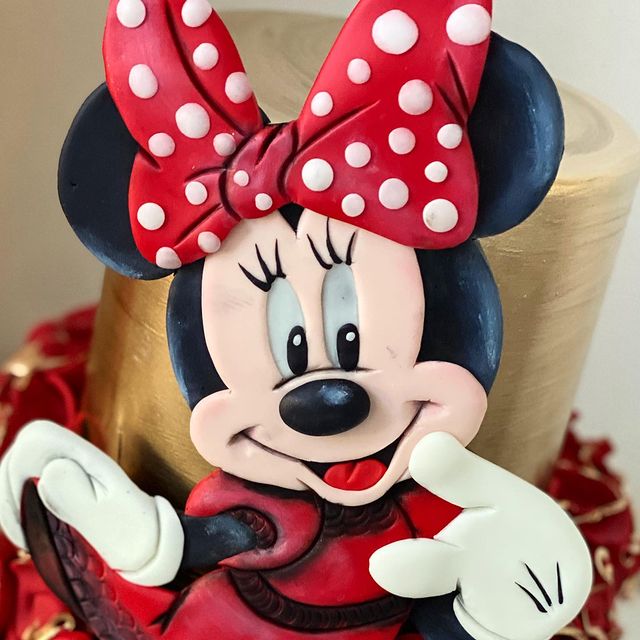 Minnie Mouse Cake