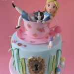 Alice in Wonderland Cake