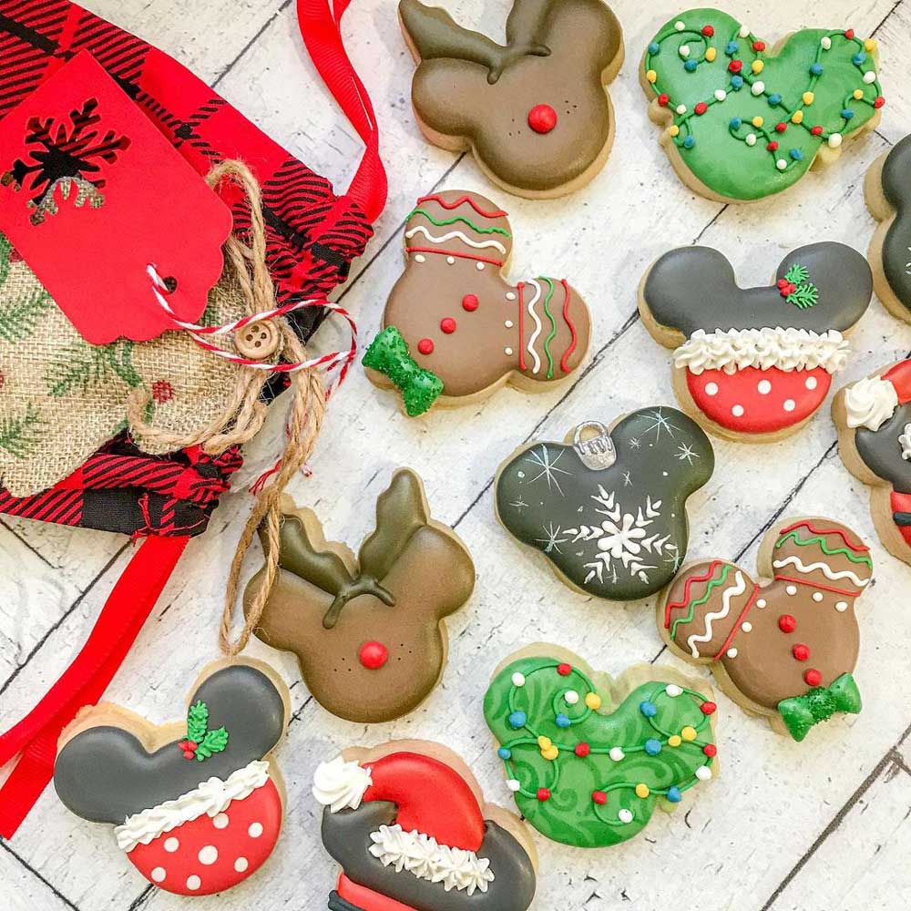 Mickey Head Christmas Cookies