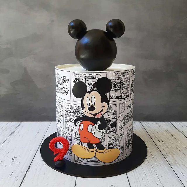 Mickey Mouse Cake