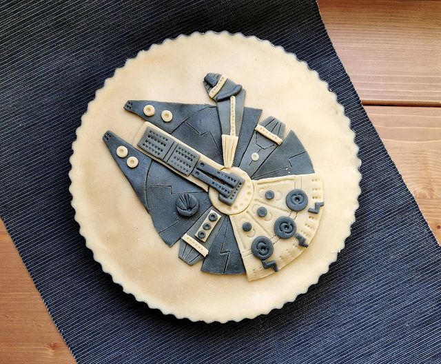 Millennium Falcon Pie