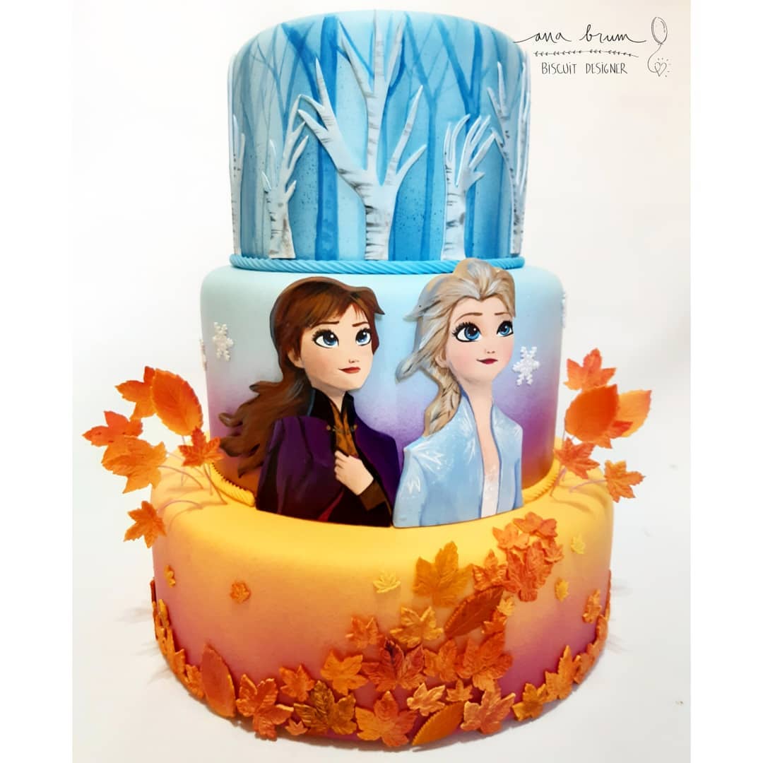 Disney Frozen Cake