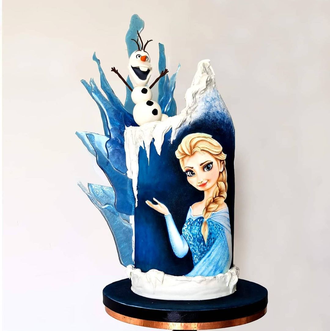Hand-painted Elsa & Olaf Cake