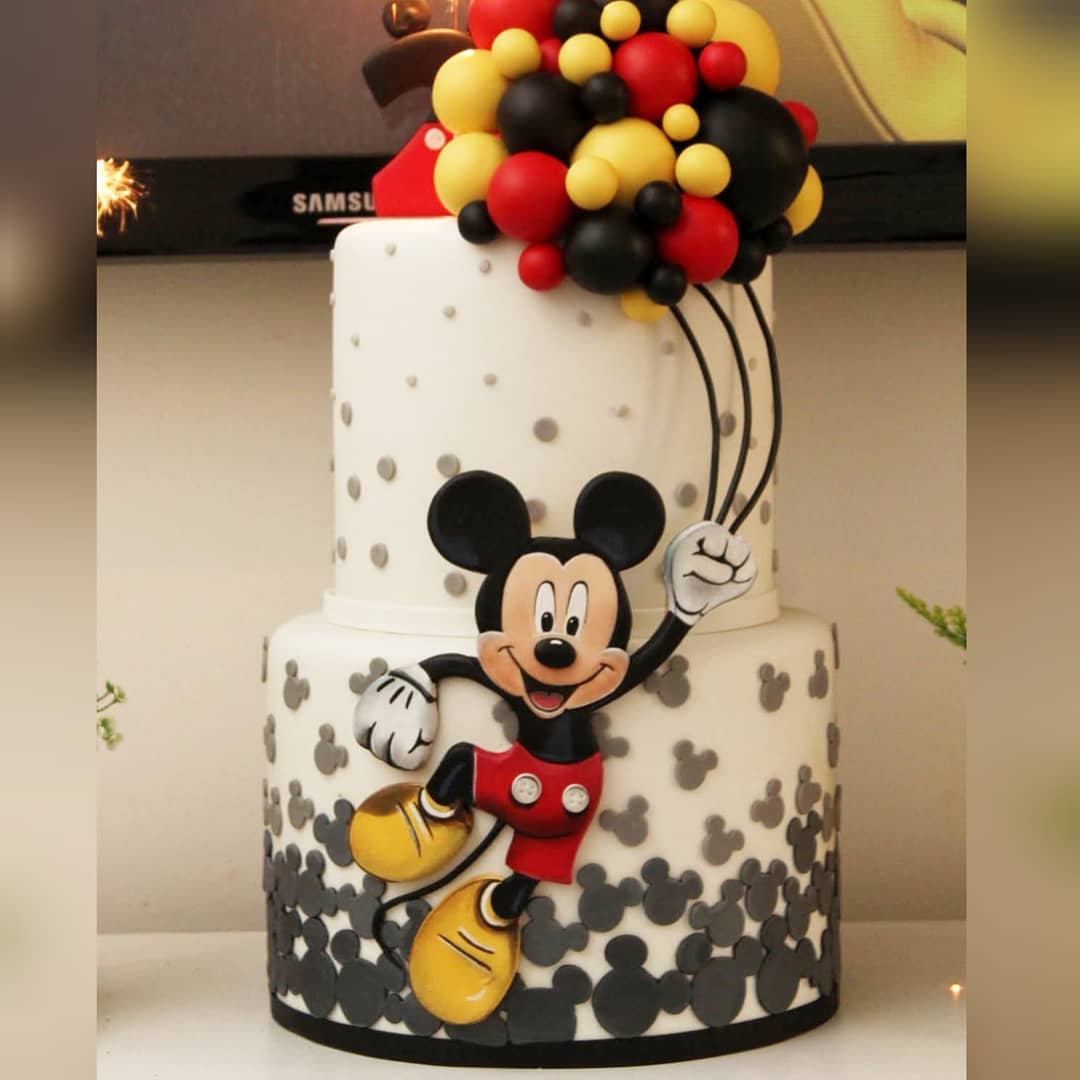 Mickey Mouse Balloons cake
