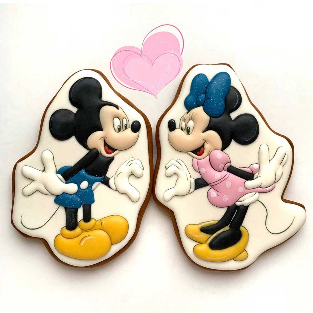 Minnie and Mickey Valentine Cookies