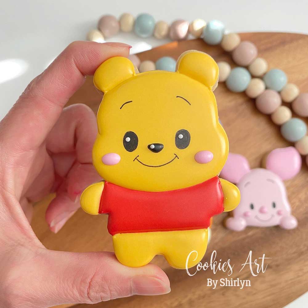 Chibi Winnie the Pooh cookie