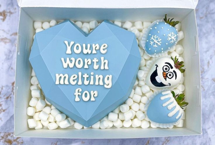 Olaf Chocolate Covered Strawberries