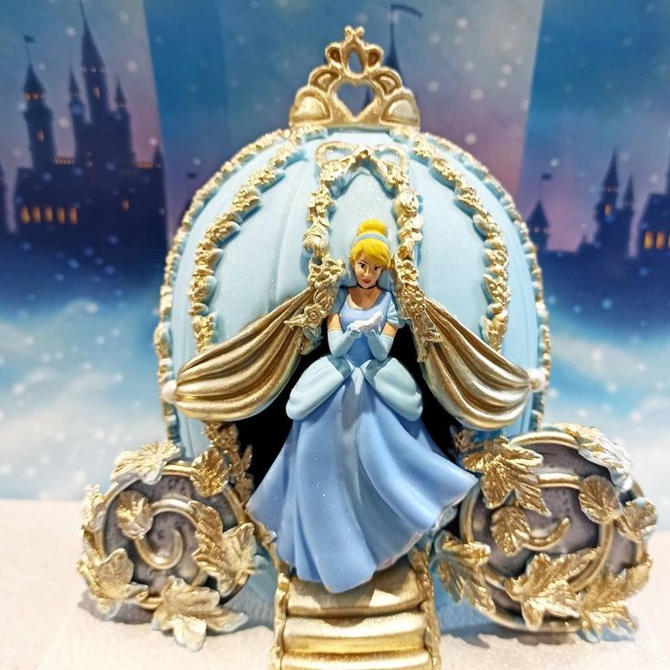 Cinderella Carriage Easter Egg