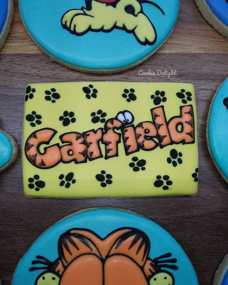 Garfield Logo Cookie