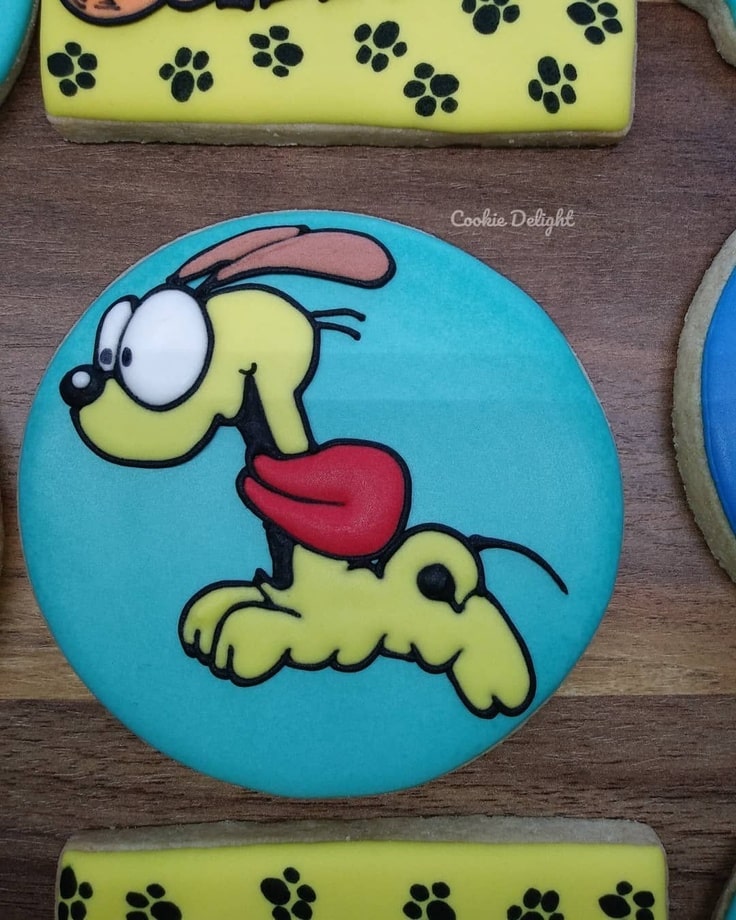 Odie Running Cookie