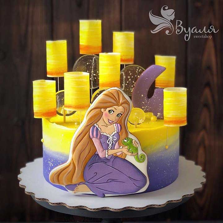 Rapunzel lanterns cake