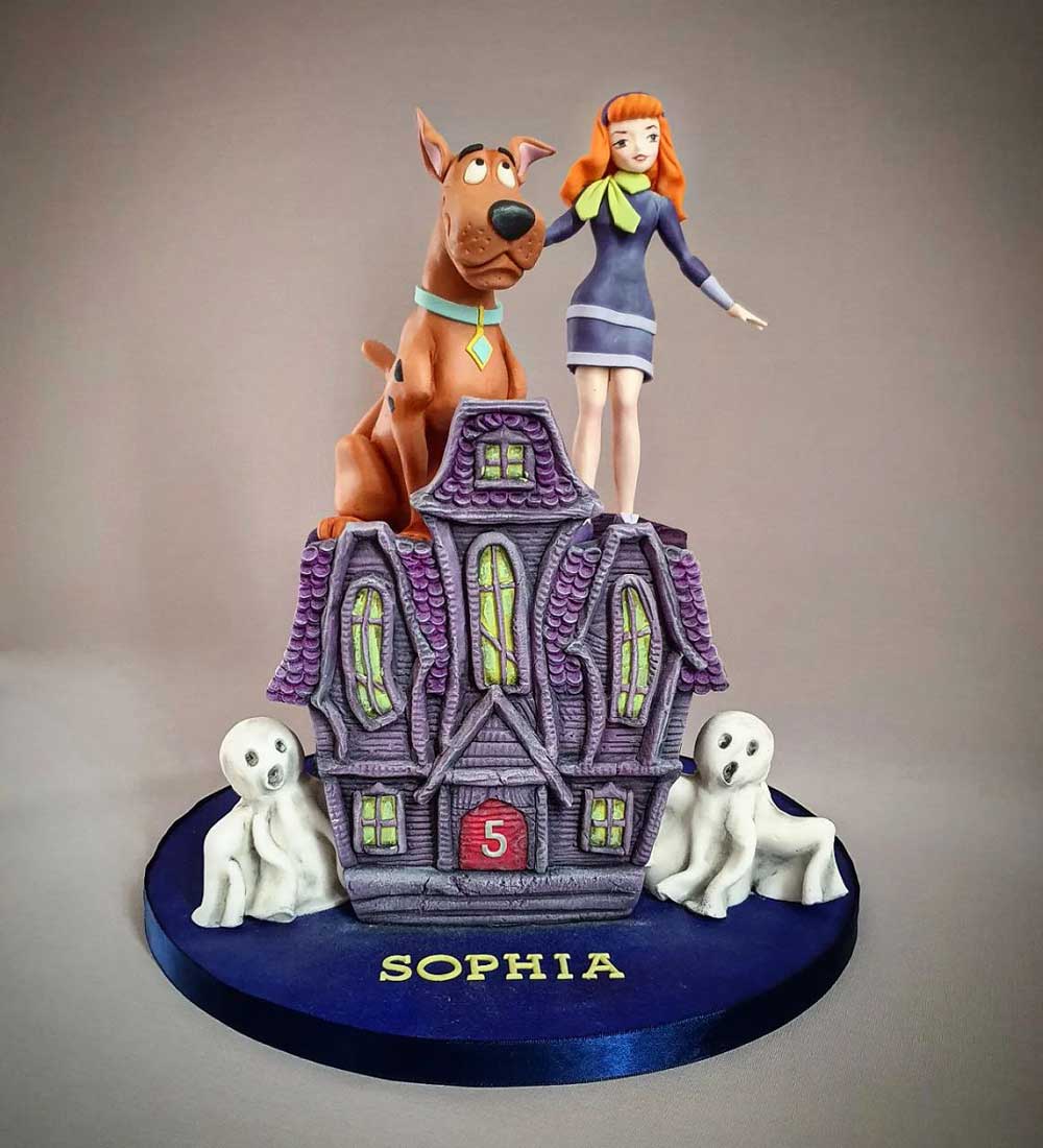 Scooby-Doo and Daphne Cake