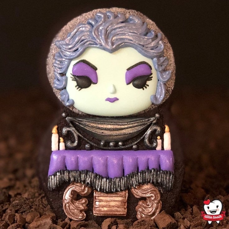 Cookie version of Funko's Madame Leota figure