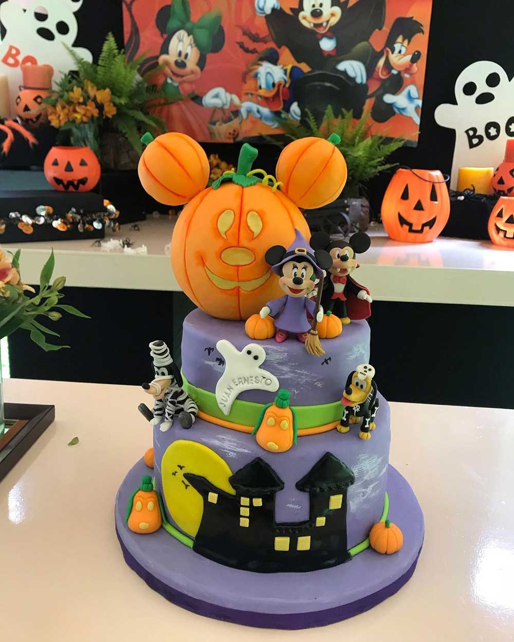 Mickey and Minnie Halloween Cake