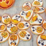 Mickey-&-Minnie-Carved-Pumpkin-Cookies