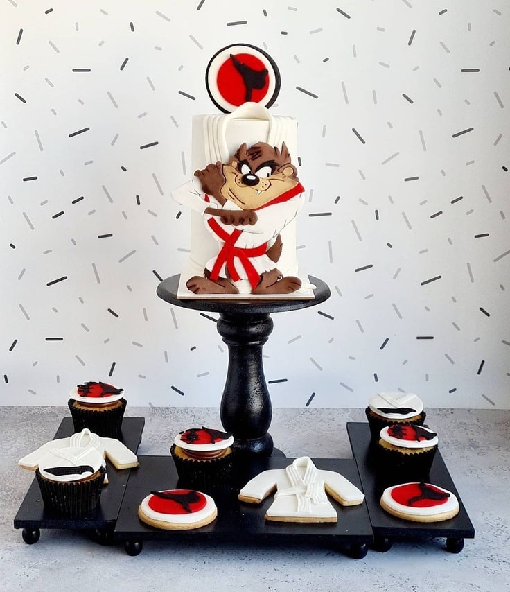 Tasmanian Devil Taekwondo Cake