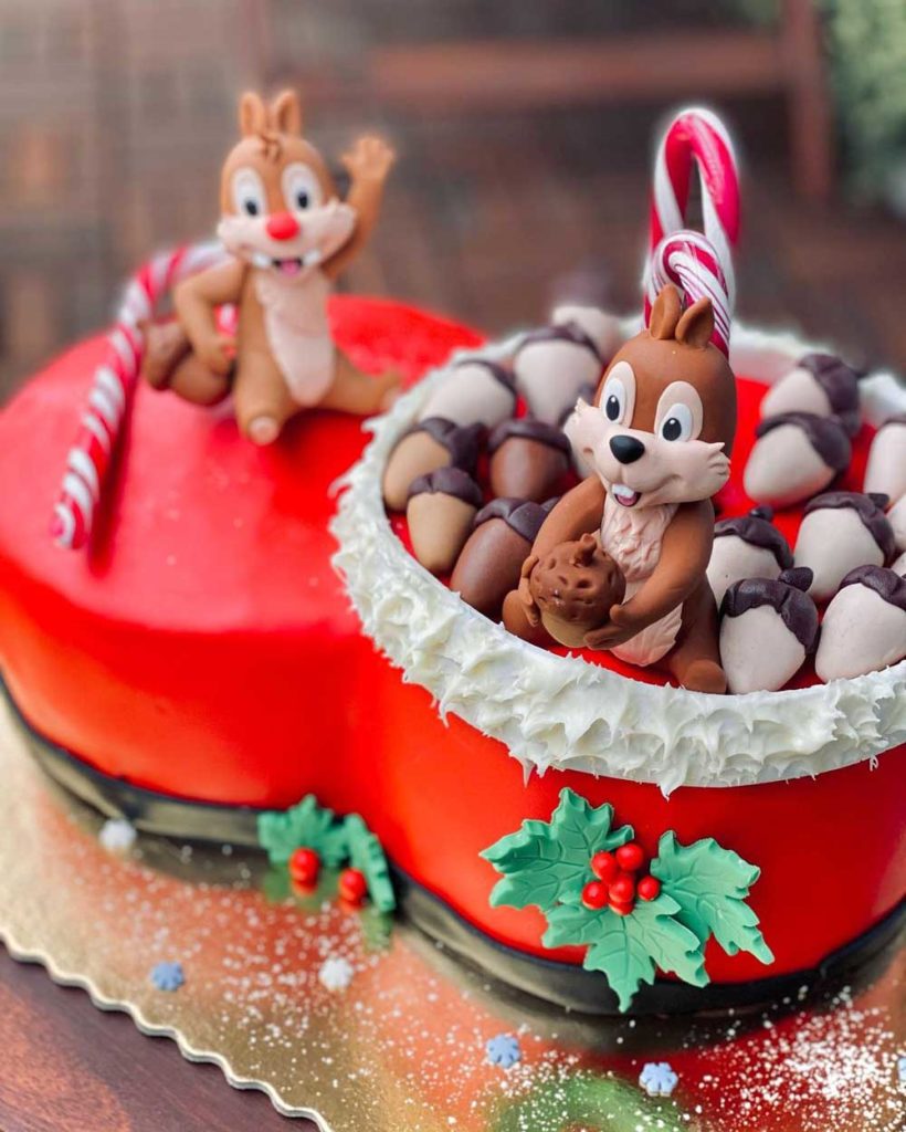 Chip & Dale Christmas Cake