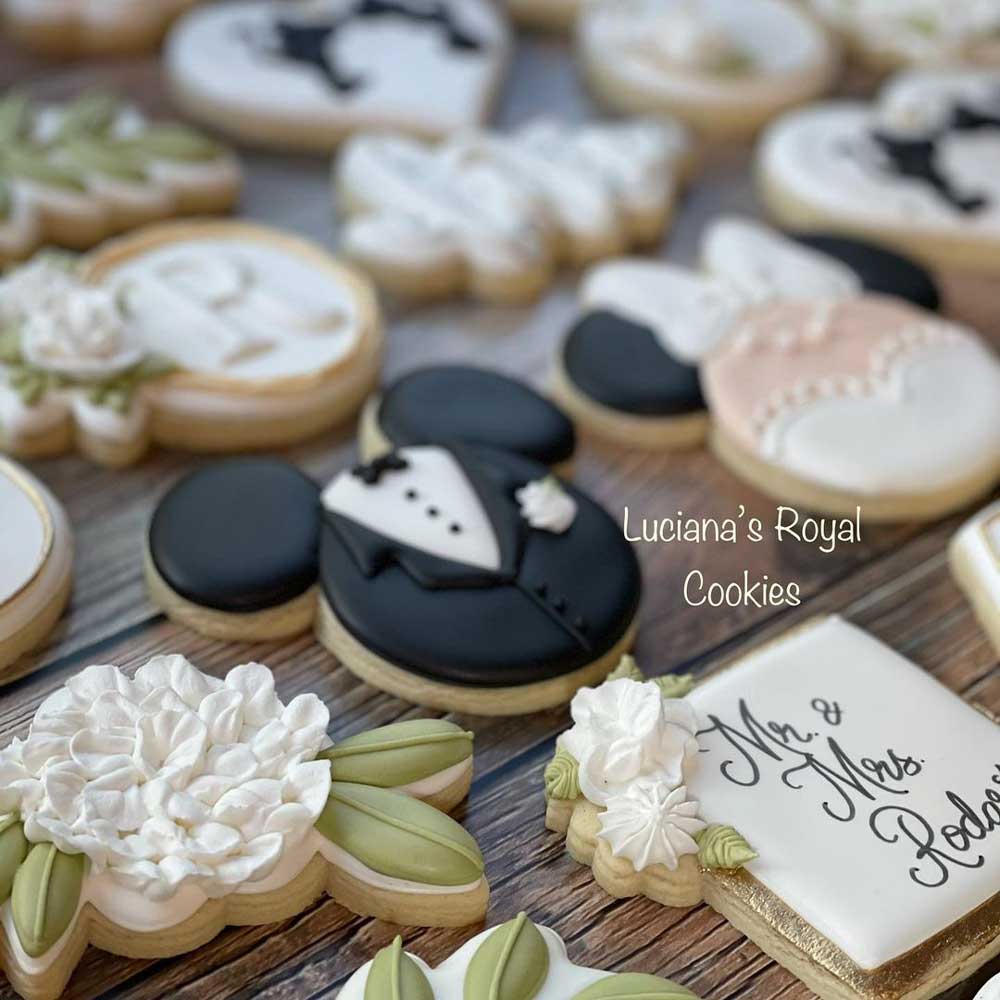 MIckey & Minnie Wedding Cookies