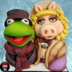 Muppet Christmas Carol Cake with Kermit & Miss Piggy